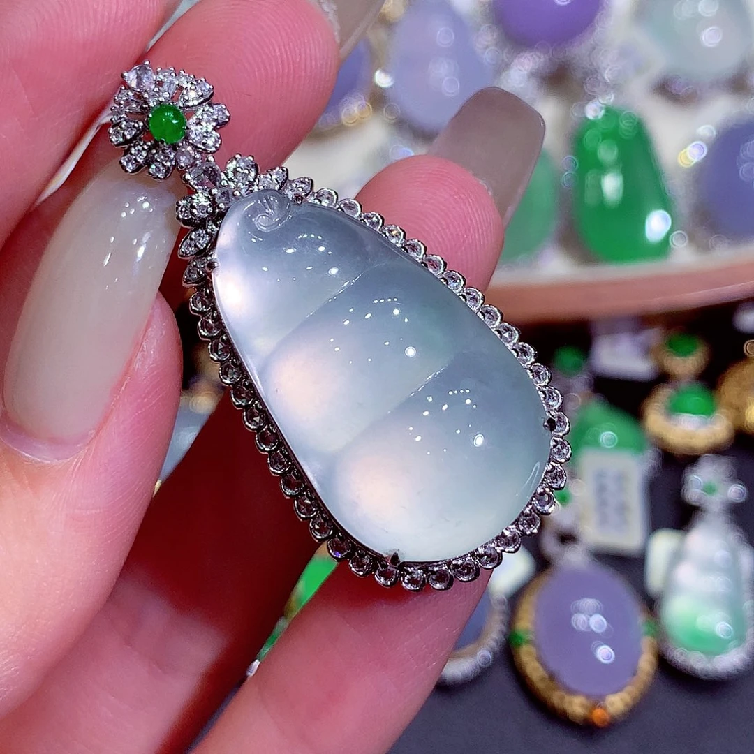 翡翠18K金镶嵌吊坠(不含链)