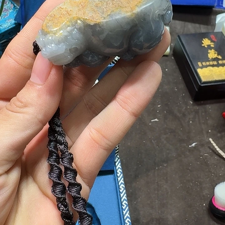 未镶嵌和田玉（糖玉）车挂