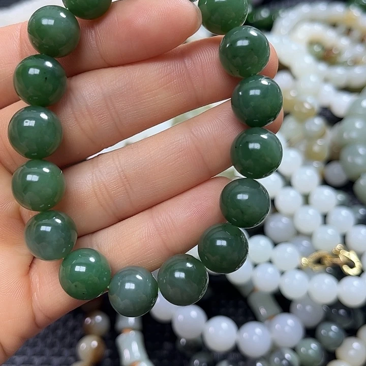 和田玉未镶嵌手链