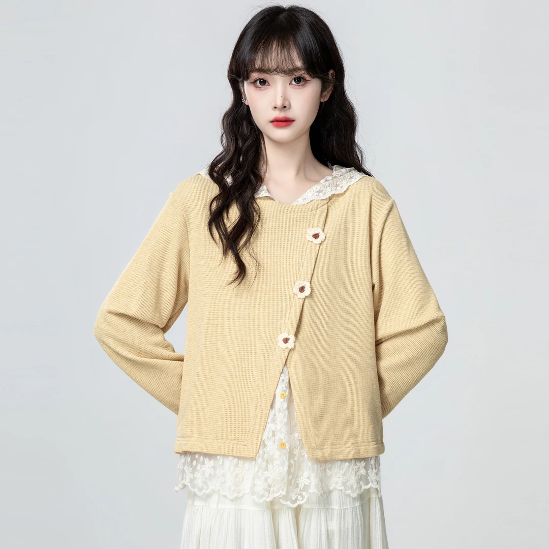 黄色假两件长袖T恤女春秋2025秋季新款宽松立体花朵蕾丝拼接上衣