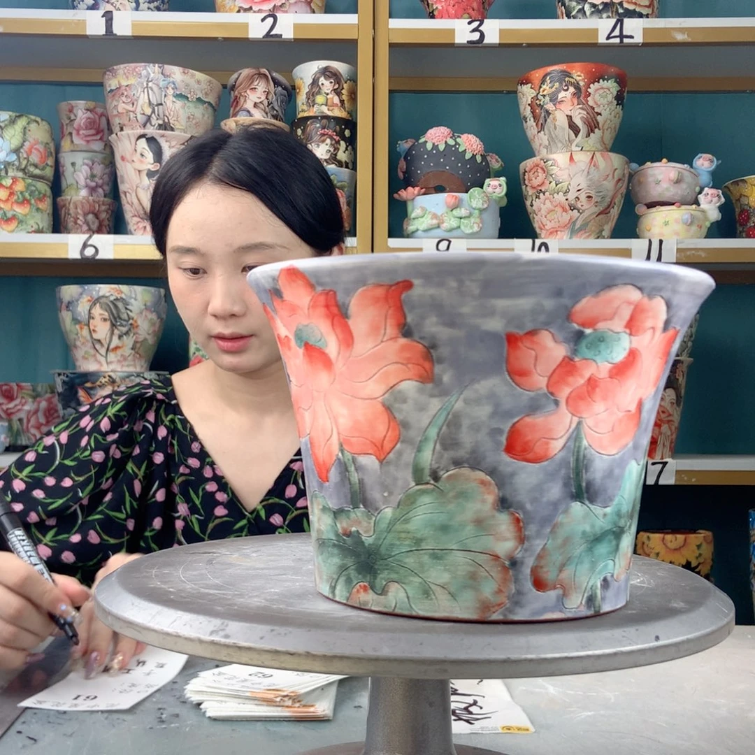 景德镇手工花盆61