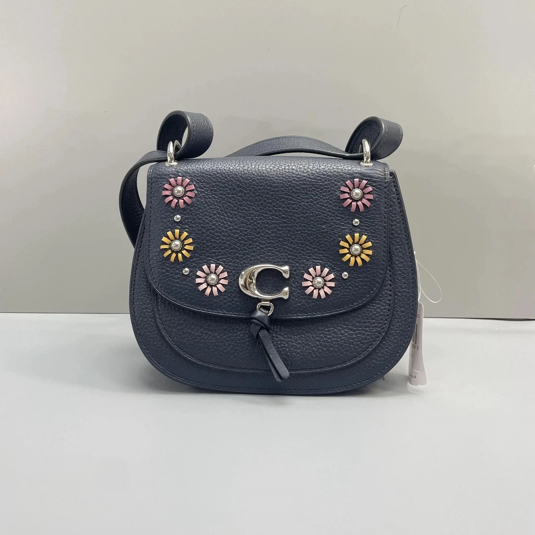 95新 COACH/蔻驰 蓝色花朵小猪斜挎包19*17*6cmE010507