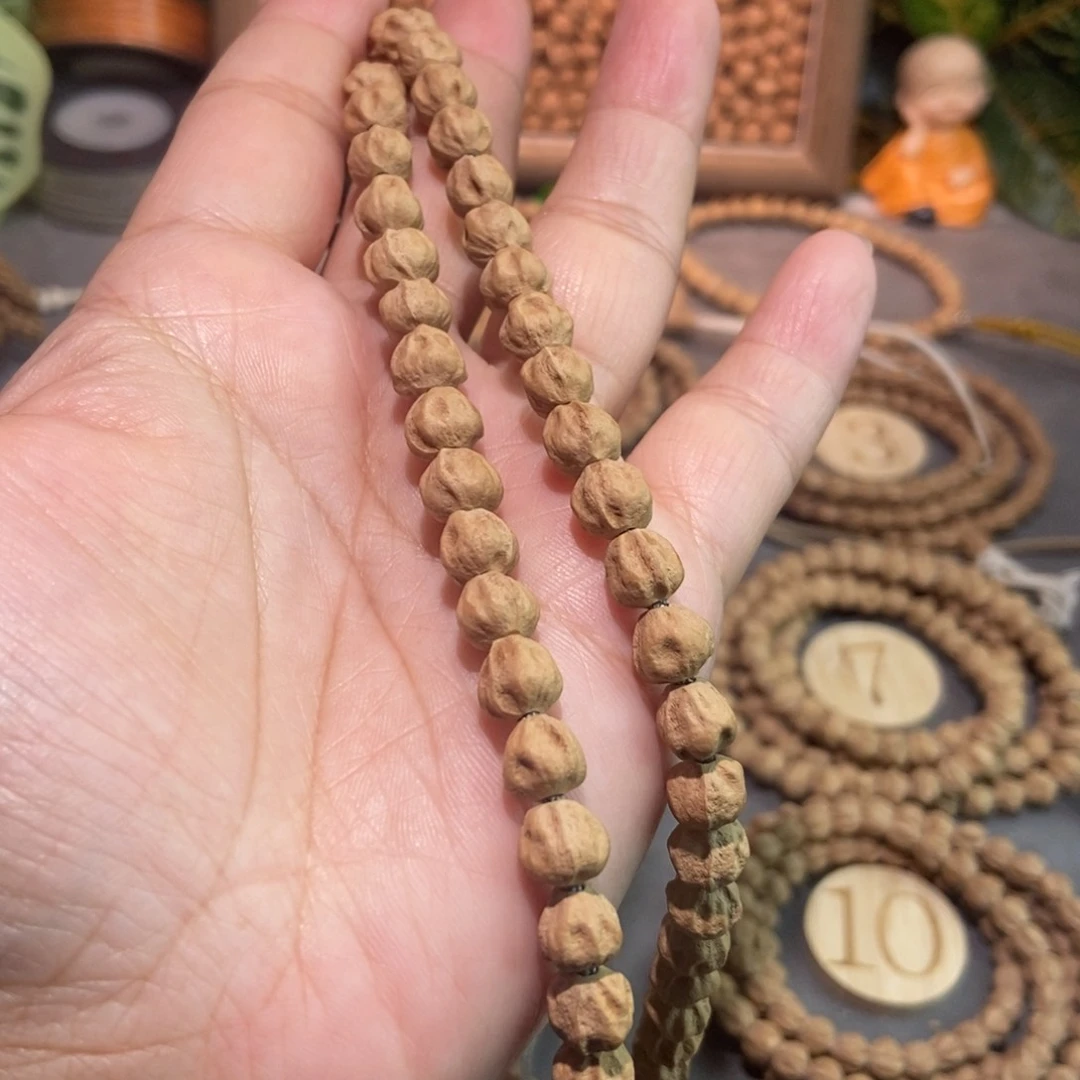 柏香籽/百香籽吊坠V*