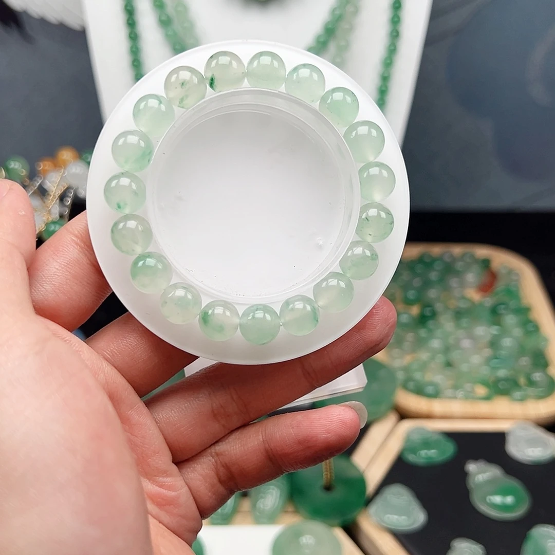 石英质玉手串未镶嵌周*