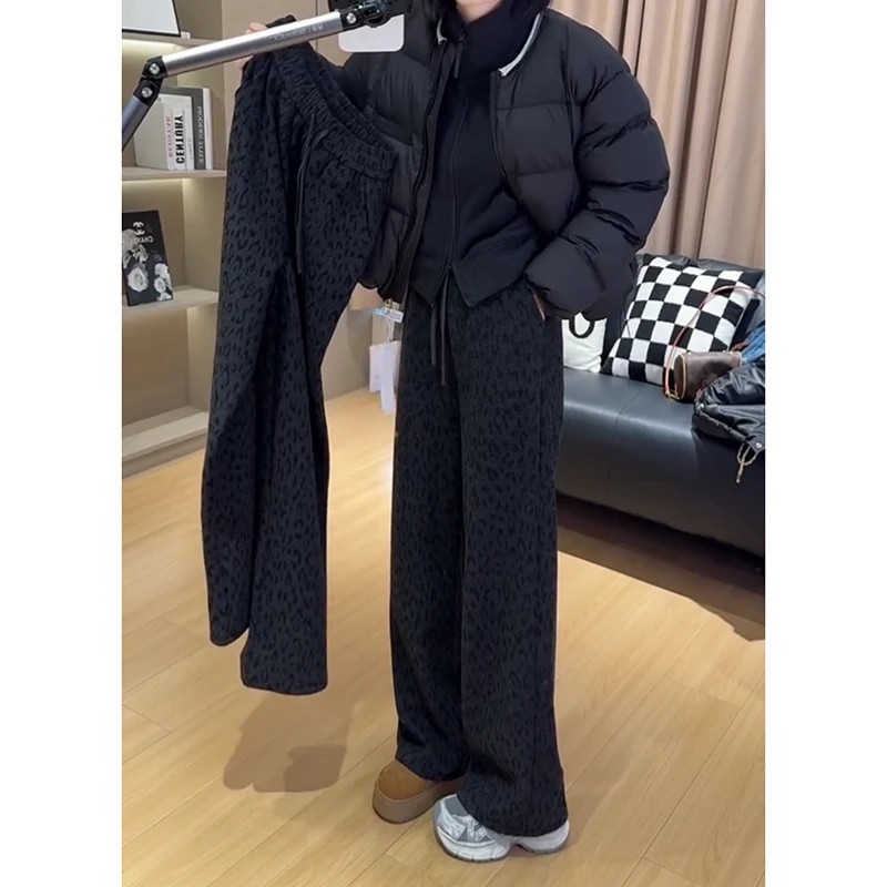 加绒加厚宽松直筒休闲裤女2025秋冬新款大码洋气百搭豹纹阔腿裤子