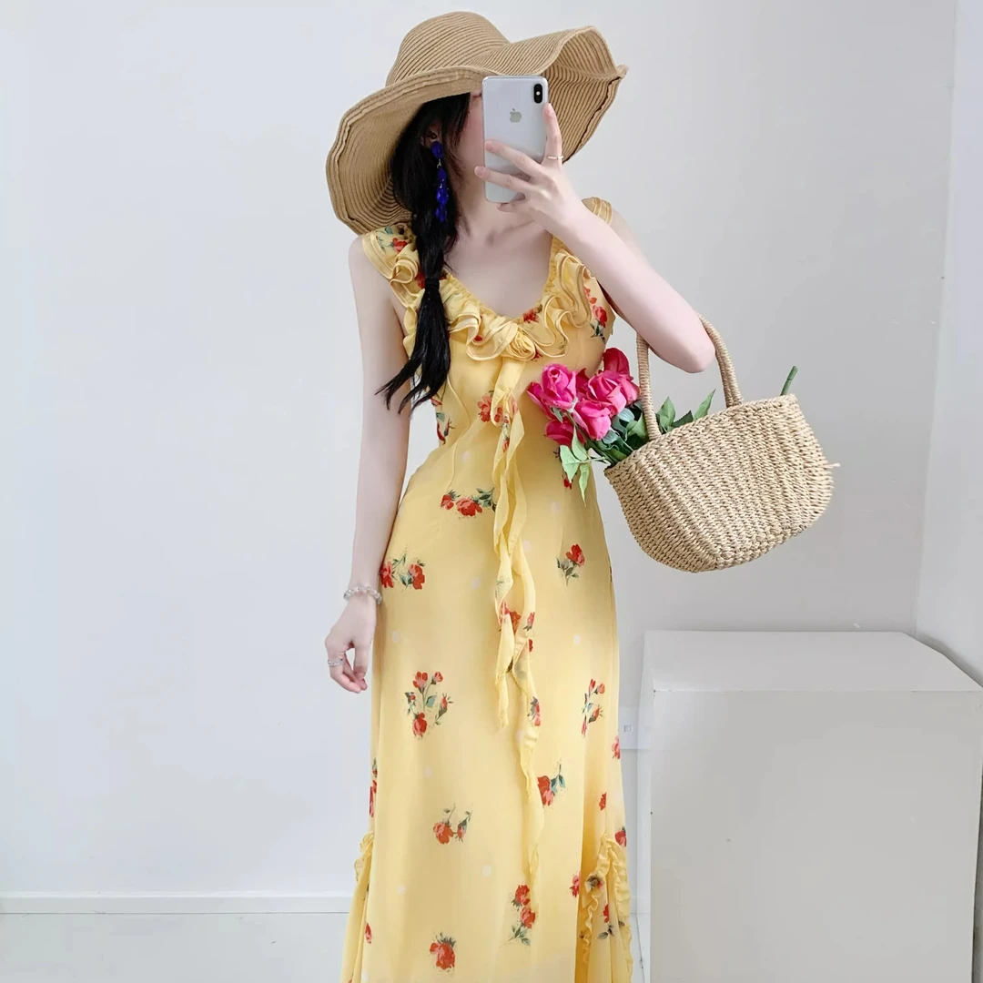 夏季多巴胺黄色玫瑰花边吊带碎花连衣裙鱼尾长裙法式海边度假裙女