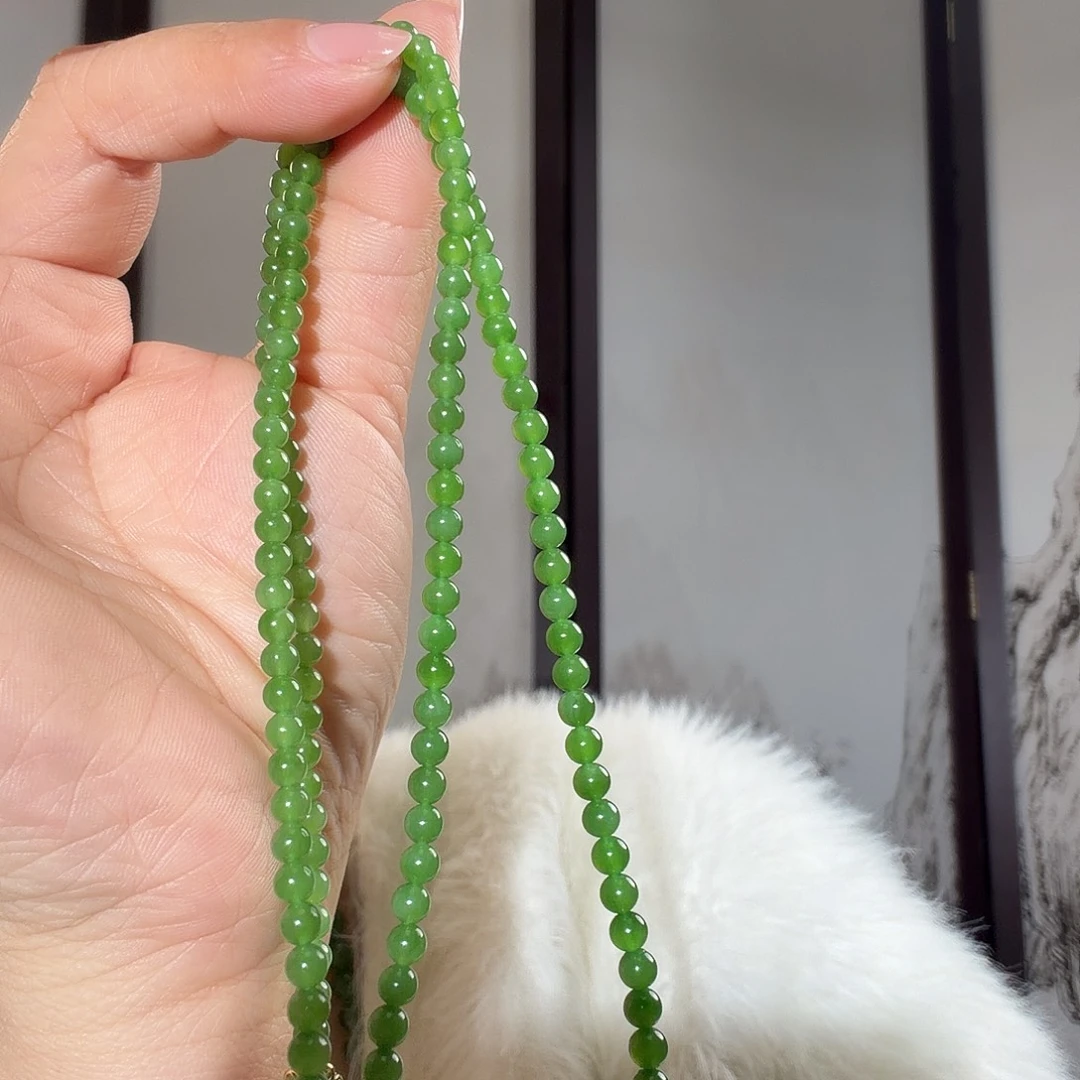 和田玉（碧玉）未镶嵌颈饰