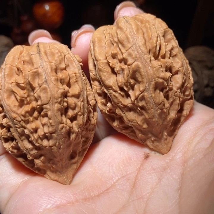 把件文玩核桃东北楸子小雪13