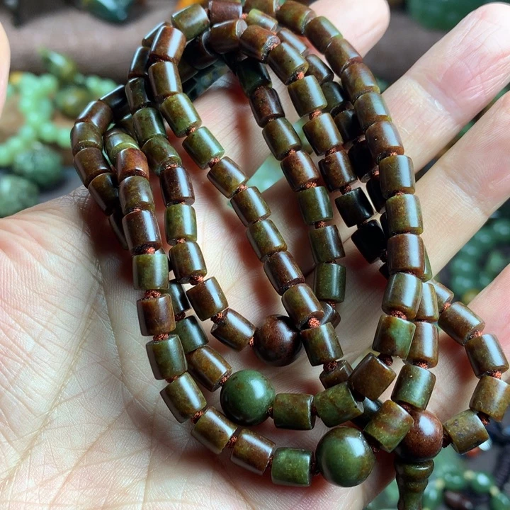 岫岩河磨玉（透闪石质玉）未镶嵌吊坠(赠链)阿*