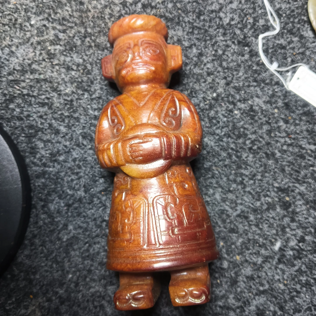 黄玉玉媲人物摆摊