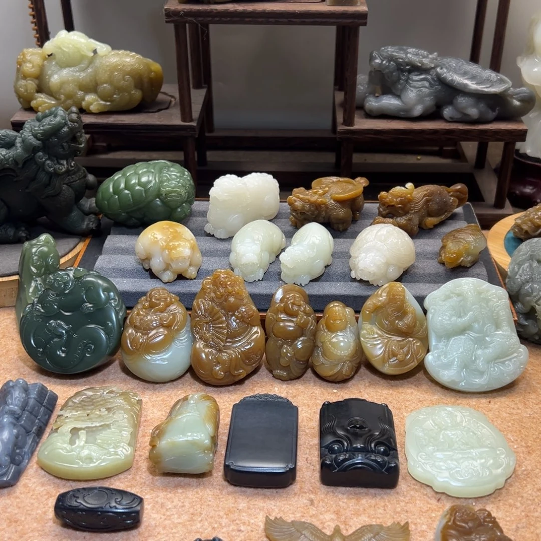 和田玉未镶嵌挂件