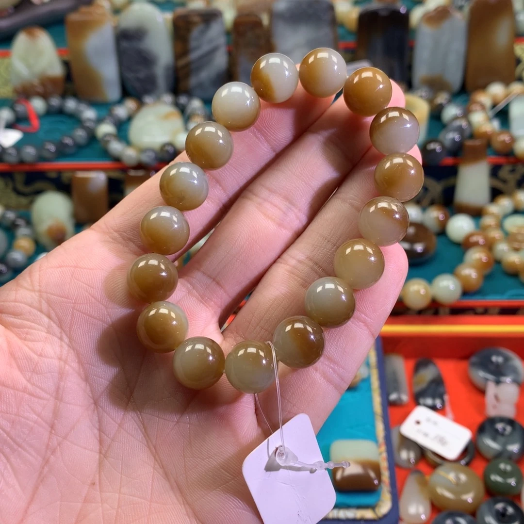 和田玉（糖玉）未镶嵌手链