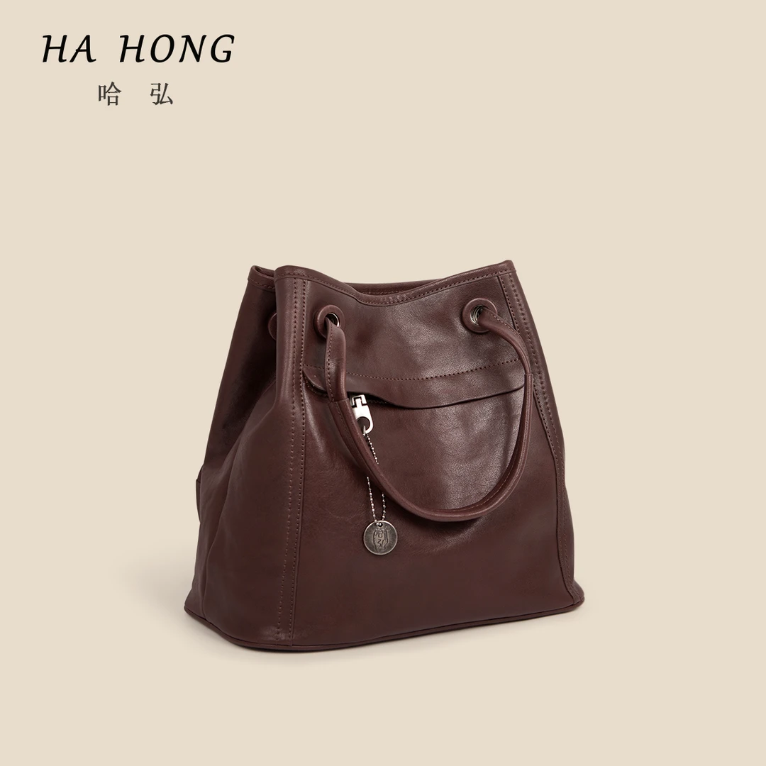 哈弘头层牛皮经典大容量腋下包水桶包新款复古通勤托特包慵懒松弛