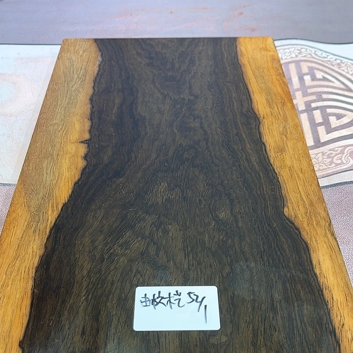 非洲紫檀（红花梨）由**艺