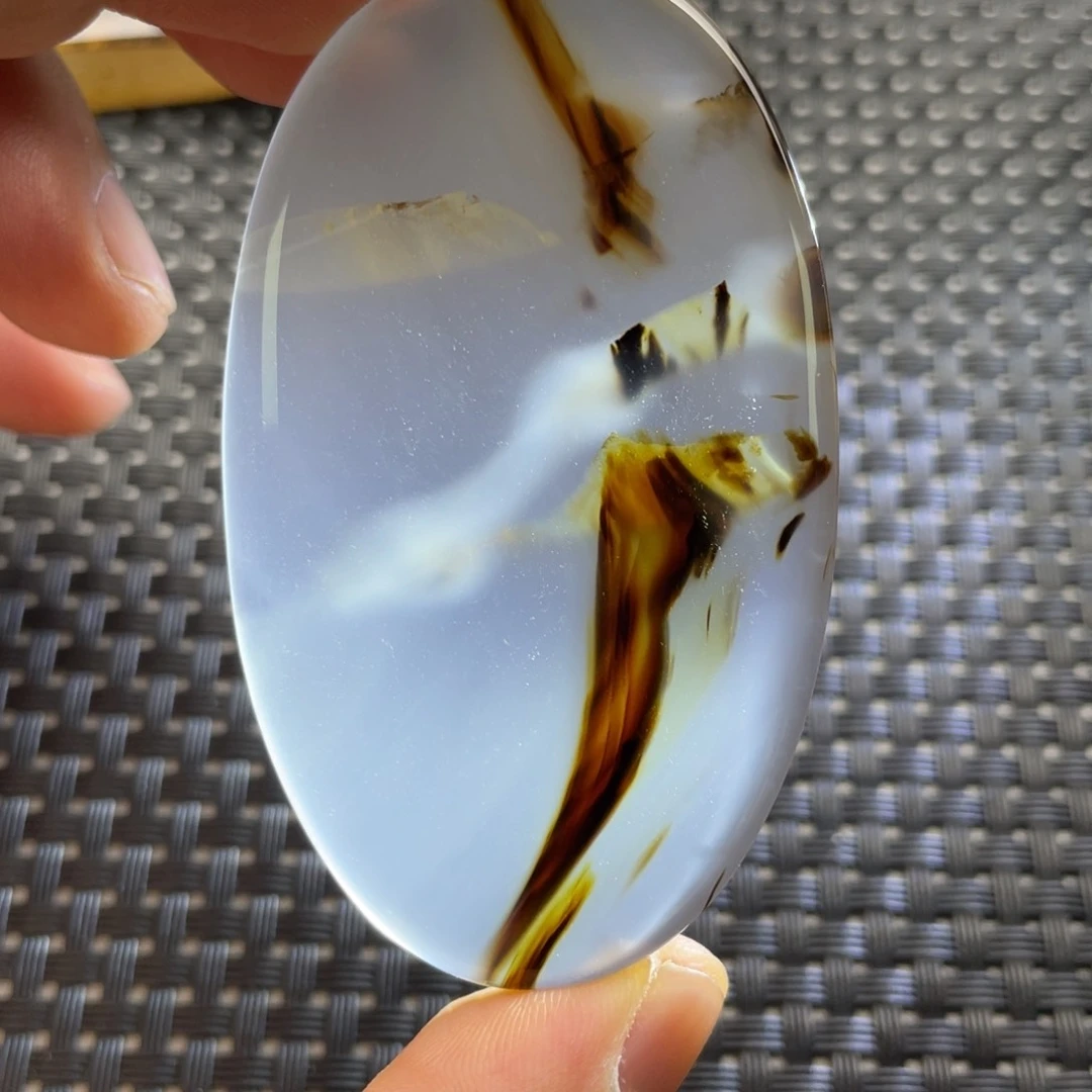 未镶嵌颈饰玛瑙/玉髓爷*