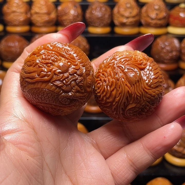 G***吖橄榄核把件橄榄雕刻