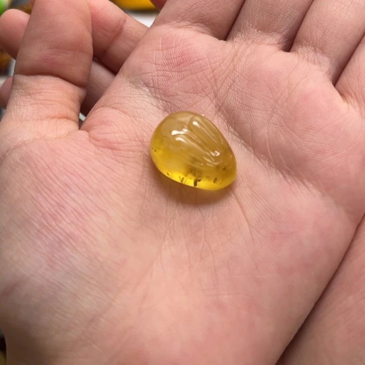 未镶嵌蜜蜡裸石天然琥珀蜜蜡