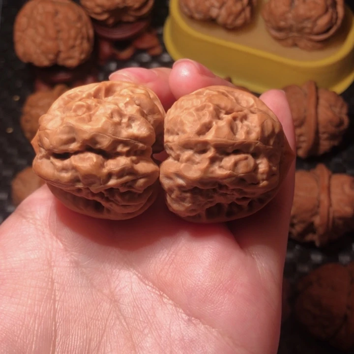 原***生把件文玩核桃蛙王