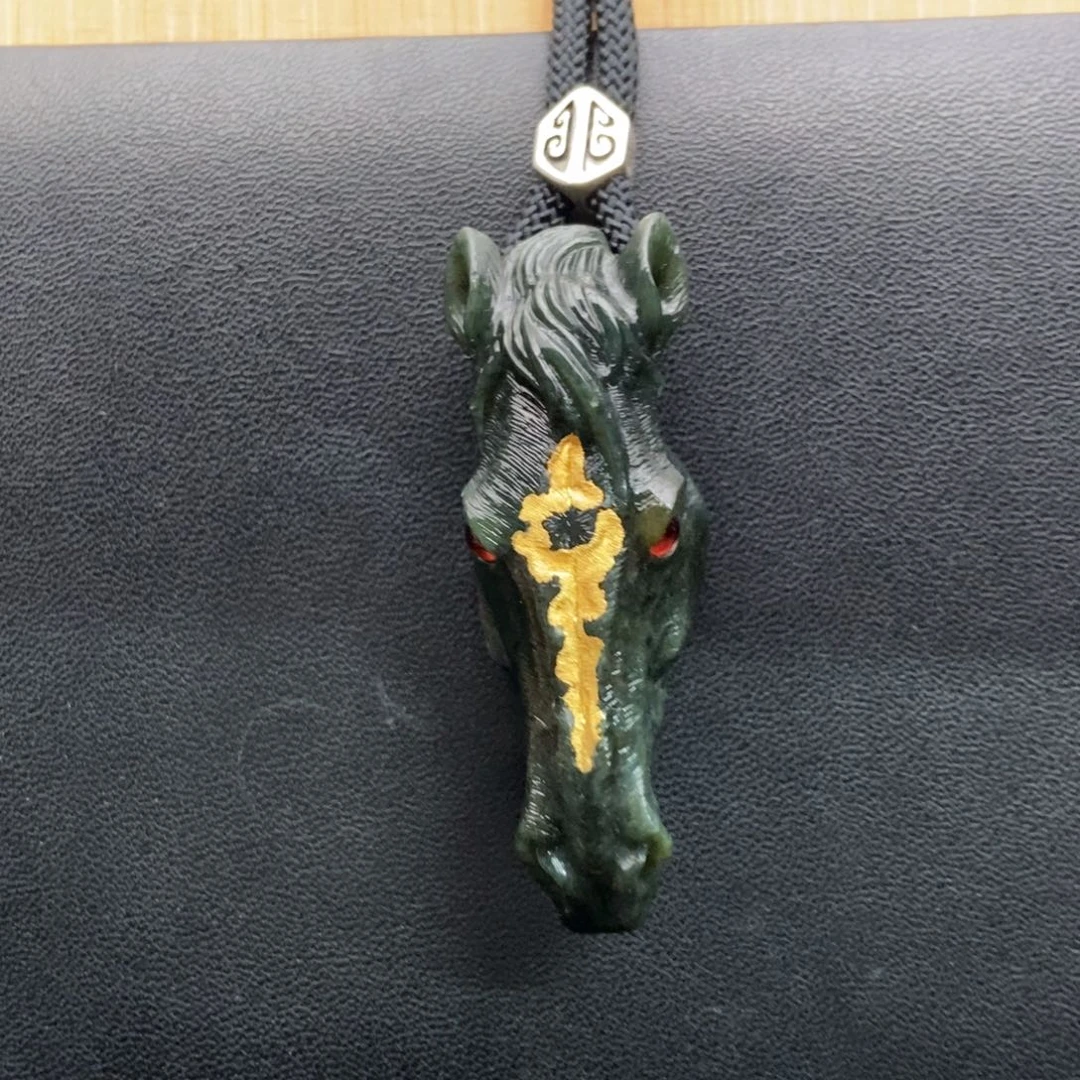 颈饰银S925镶嵌和田玉