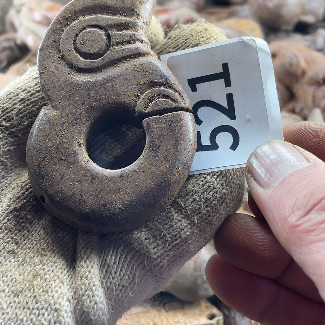 和田玉（糖玉）未镶嵌挂件