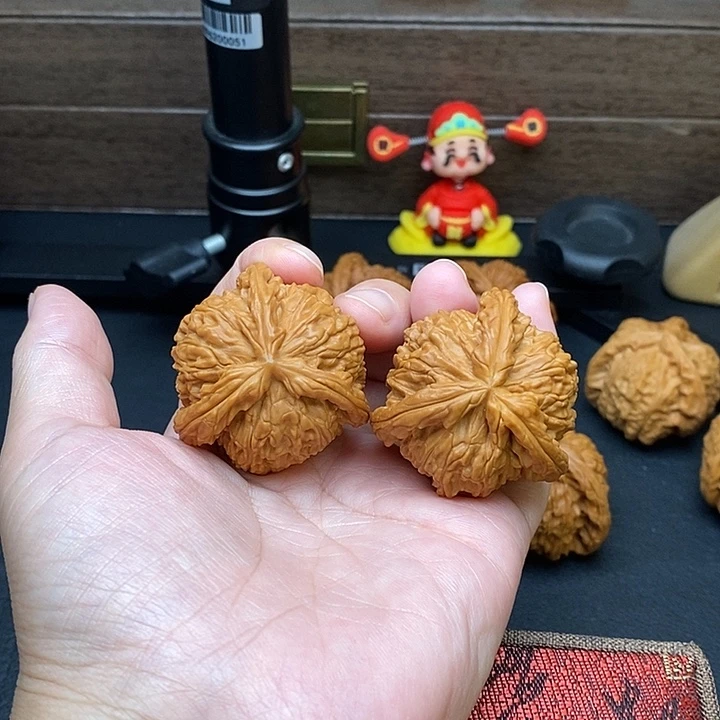 福***照把件文玩核桃白奔