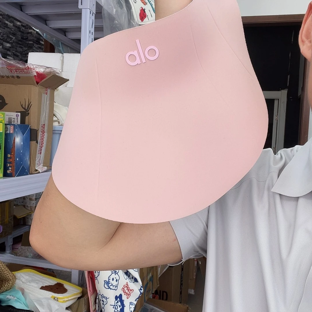 PU化妆包等各种产品和服务