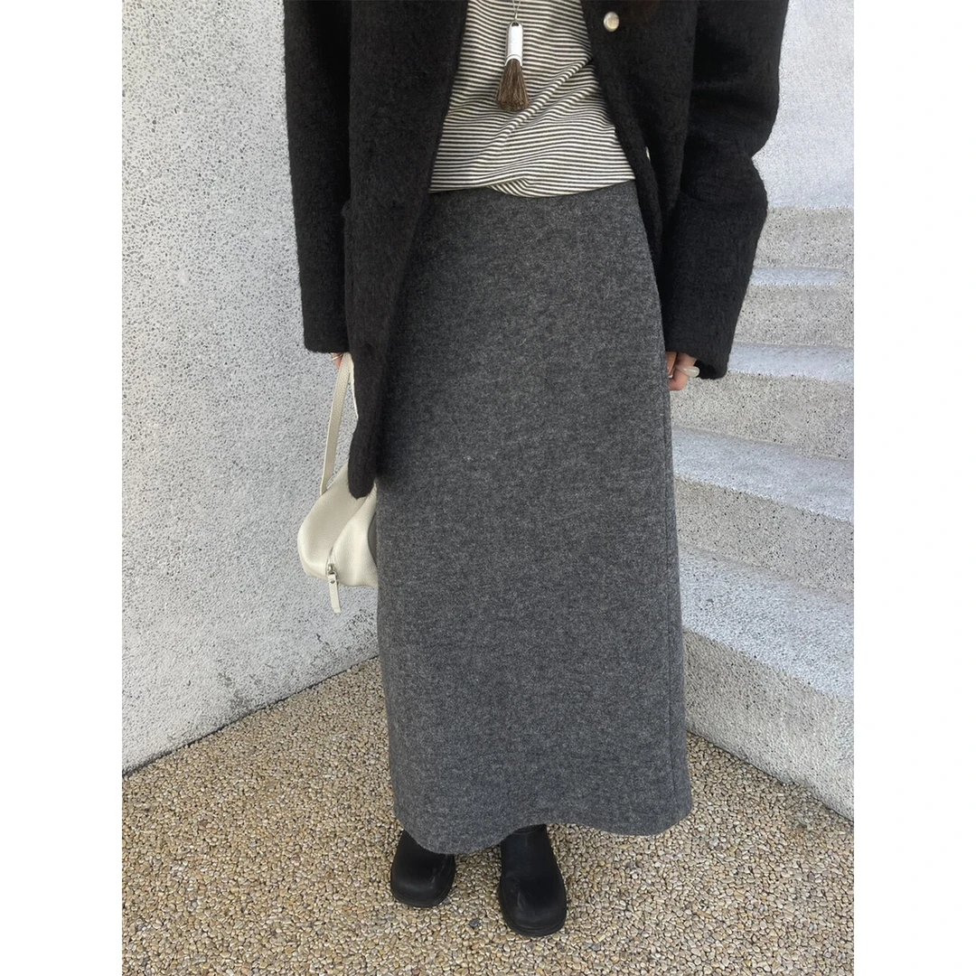 灰色高腰软糯糯针织半身裙女冬季中长款松紧腰加厚包臀直筒a字裙