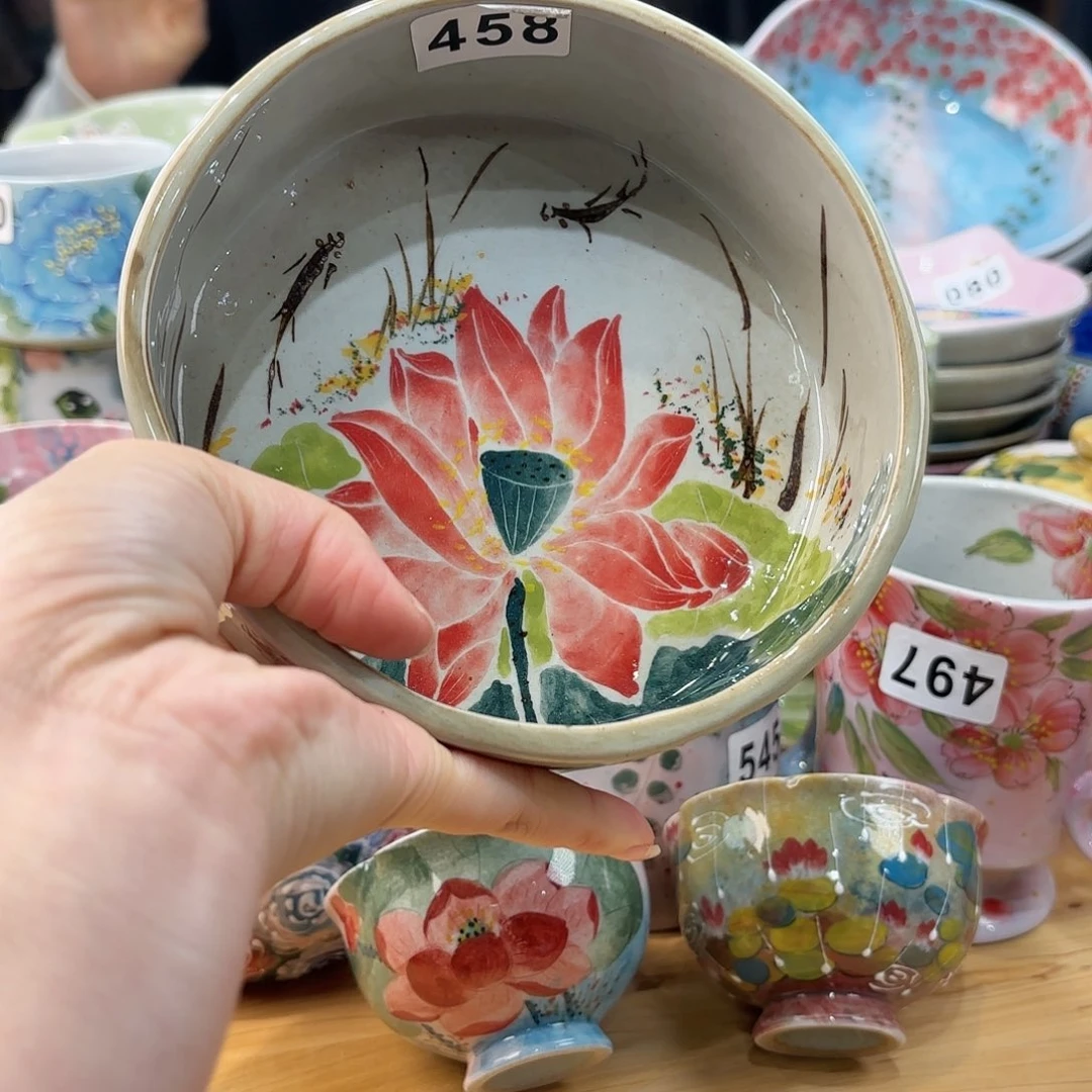 瓷片兔兔哈啊哈哈哈