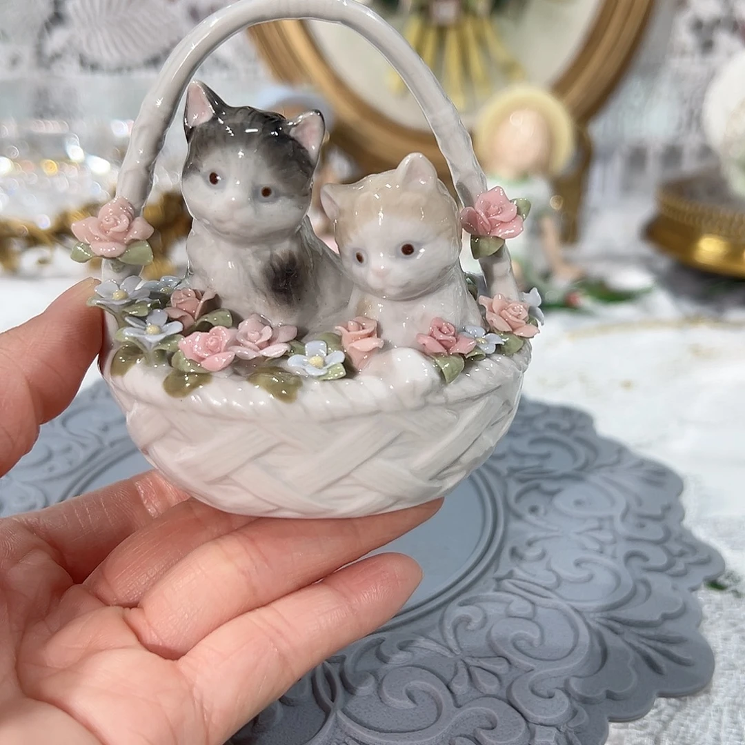 陶瓷0197骨瓷花篮猫咪摆件