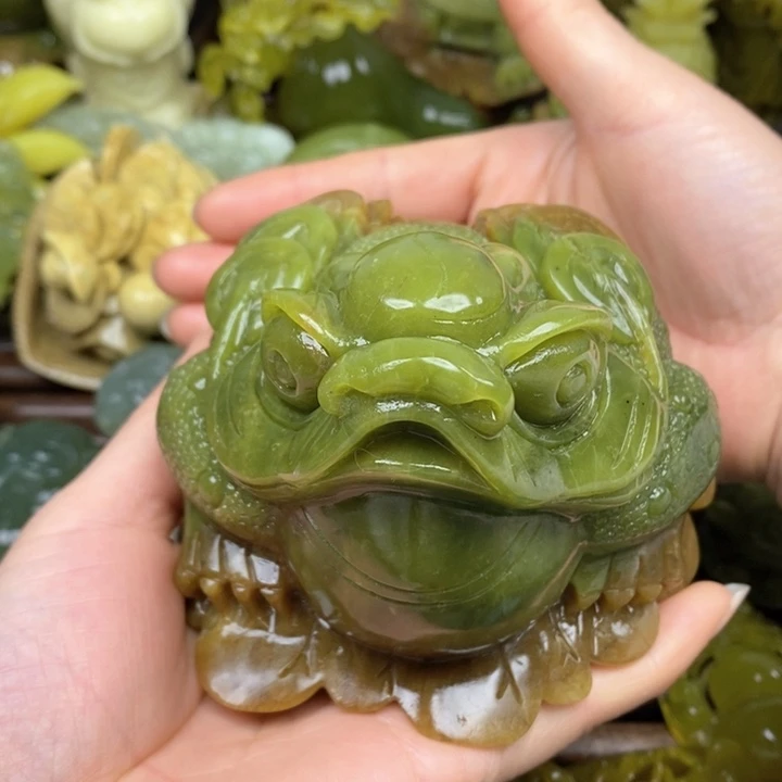 蛇纹石玉（覆膜）珠宝奇石未镶嵌吉***、