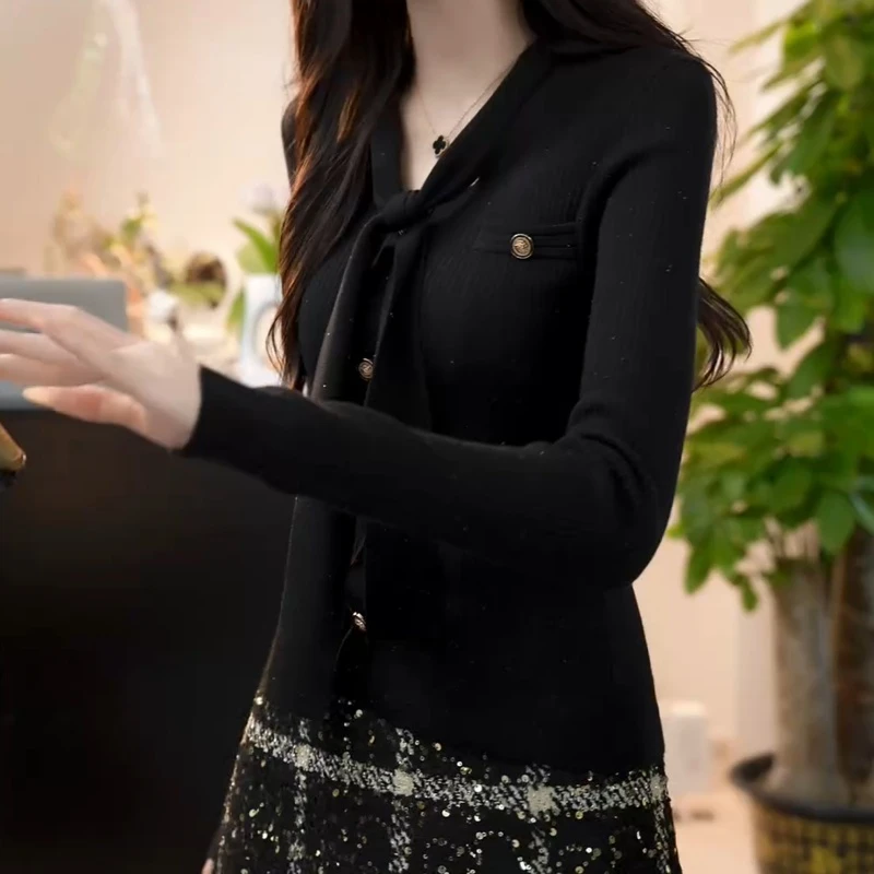 【雨夜漫曲】法式小香风黑色复古飘带长袖针织上衣LK2501120