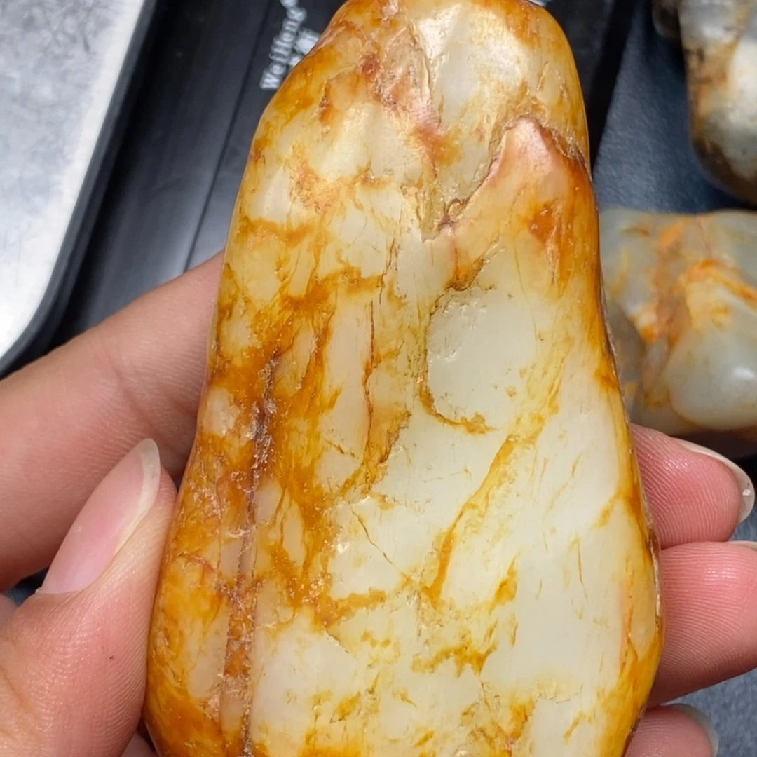 和田玉（糖玉）未镶嵌挂件