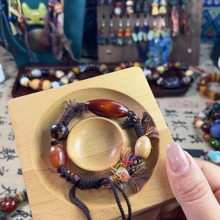 玛瑙/玉髓未镶嵌颈饰