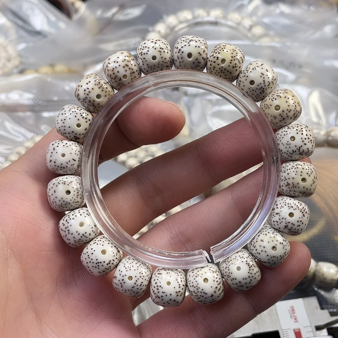 星月菩提吊坠原生态正月留白