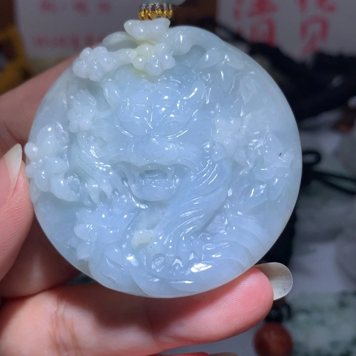 翡翠未镶嵌颈饰保真天然A货翡翠