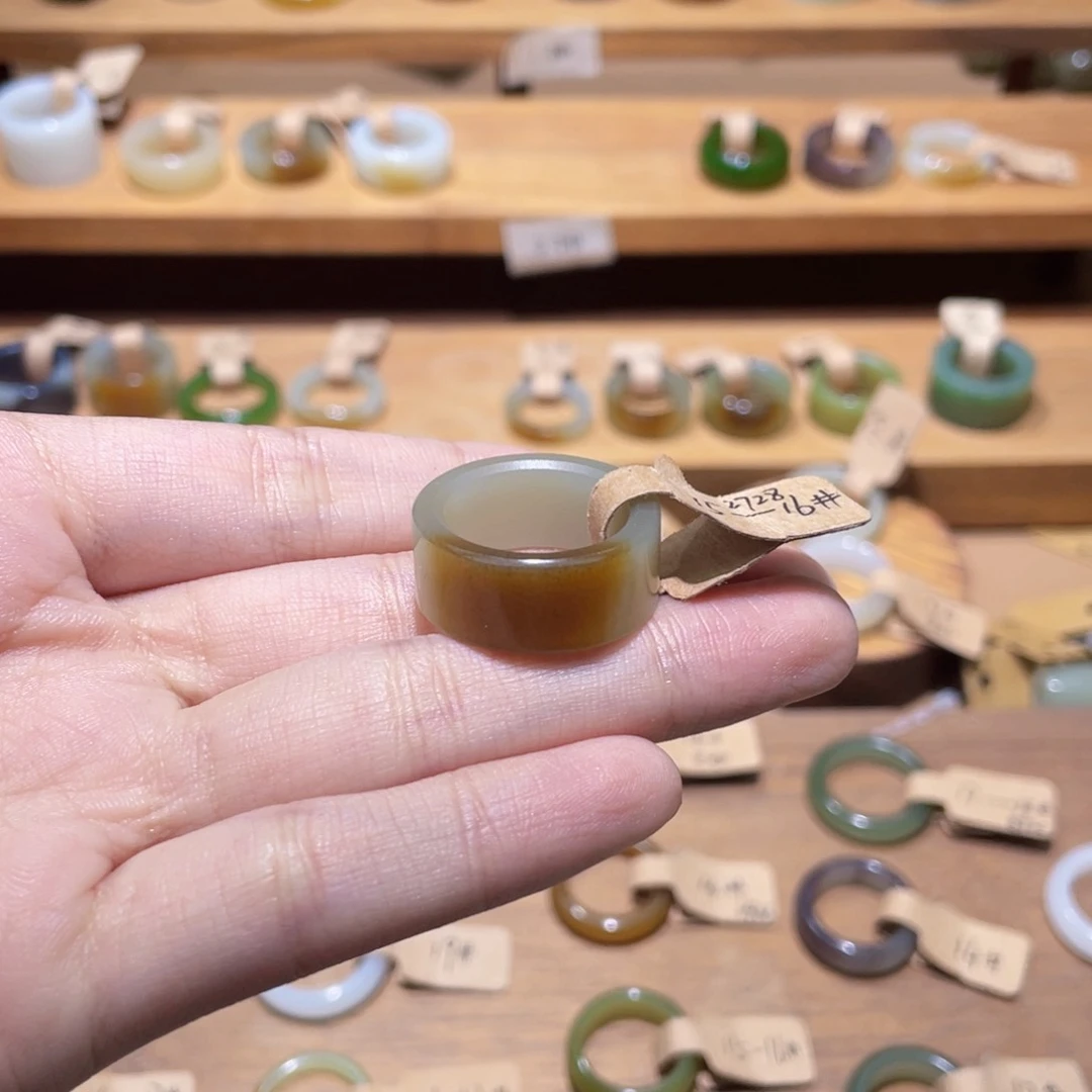 和田玉戒指未镶嵌17.3