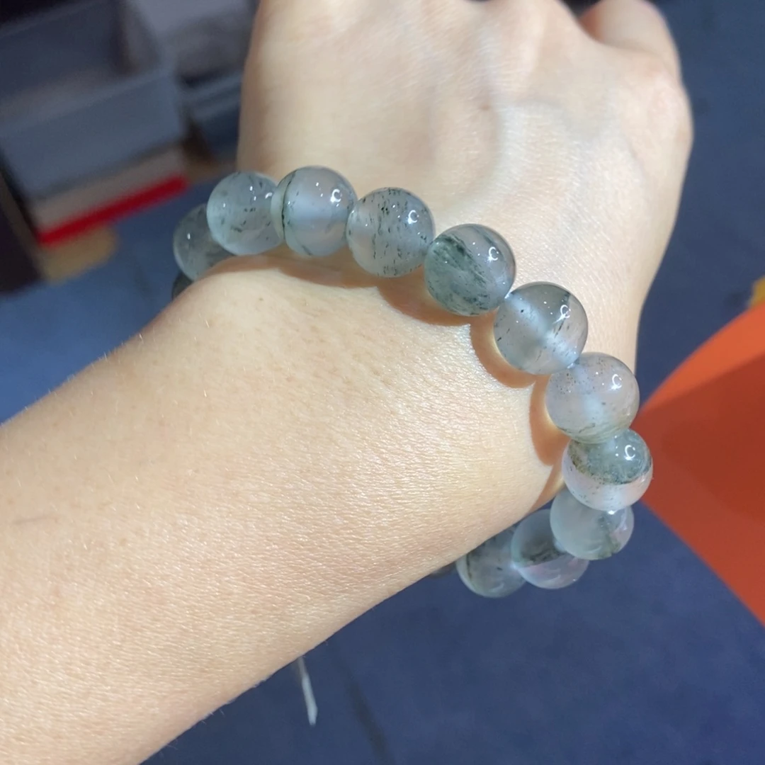 *****石英质玉未镶嵌颈饰