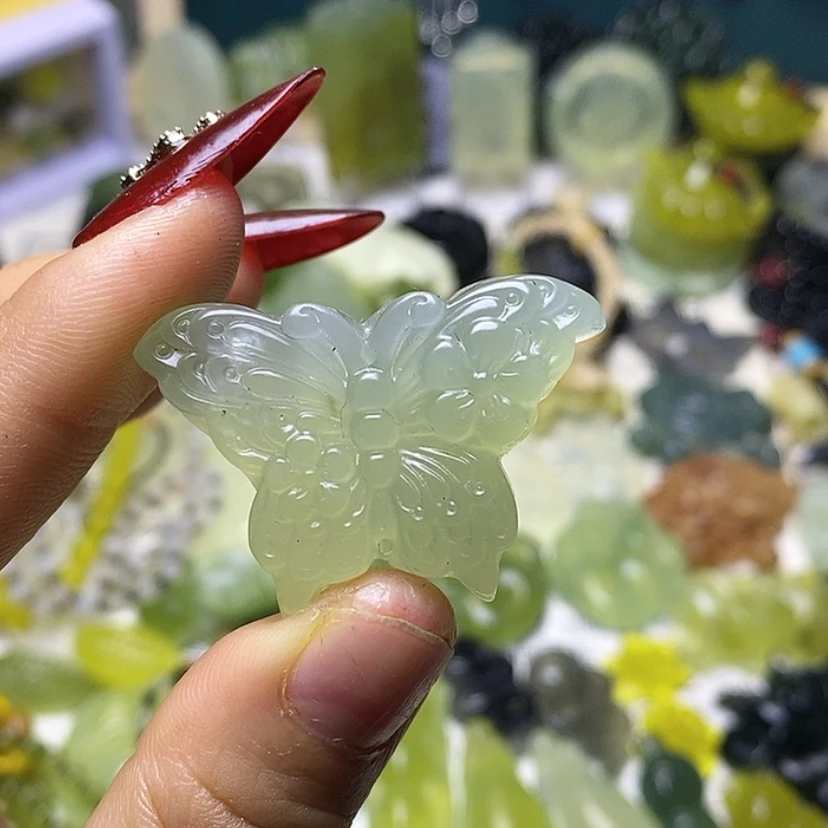 【闪购商品】蛇纹石玉颈饰未镶嵌