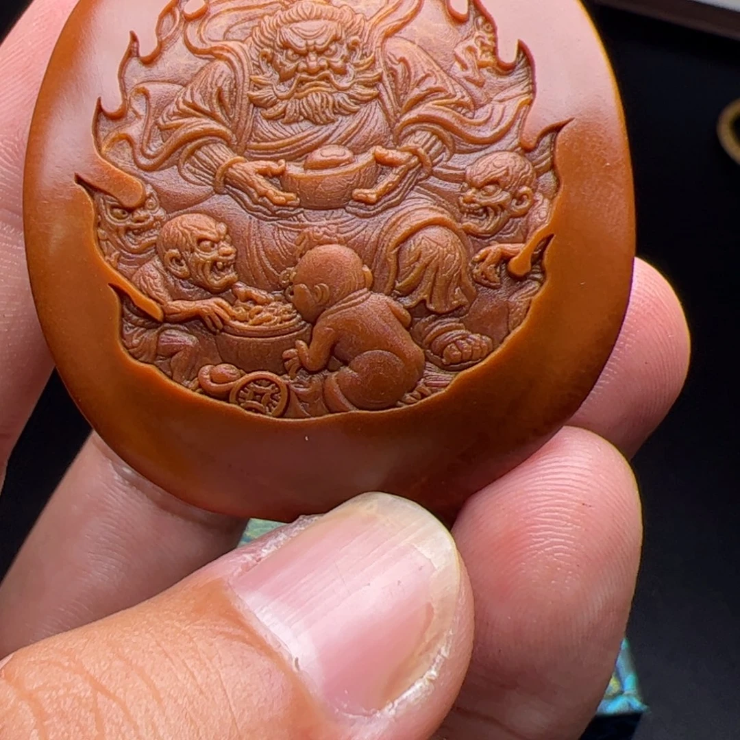 猴头核桃吊坠哦据咯