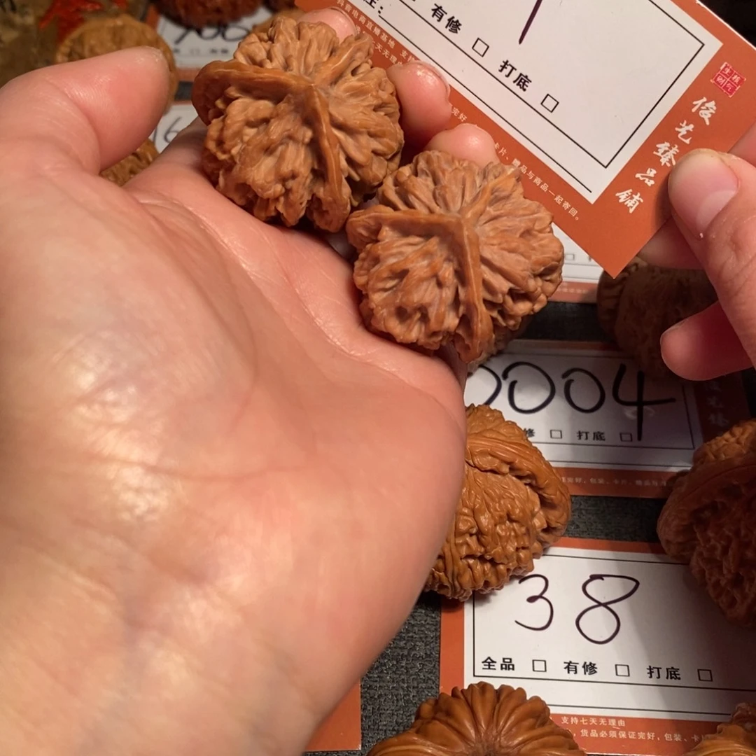 把件文玩核桃39三棱116-1