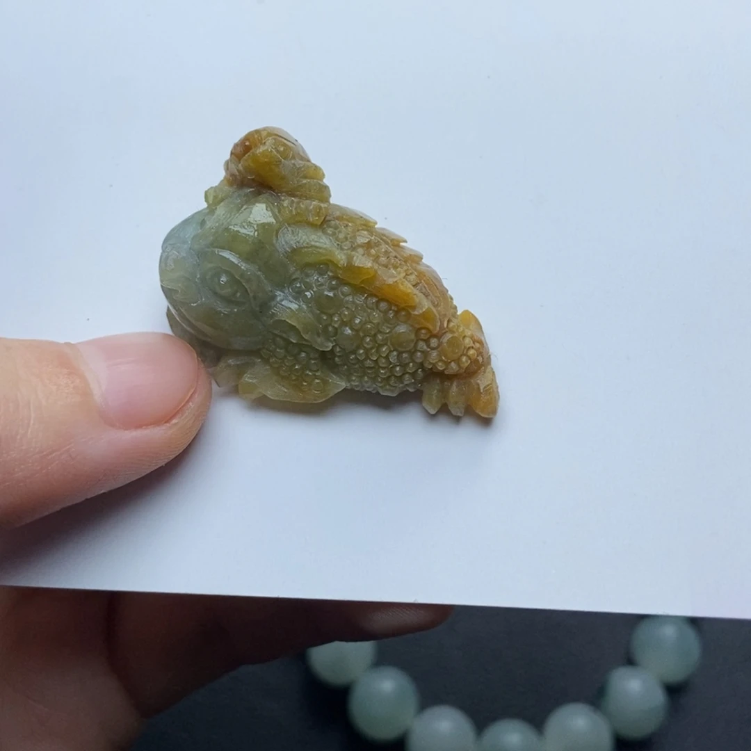 未镶嵌定制翡翠锁****卍金蟾