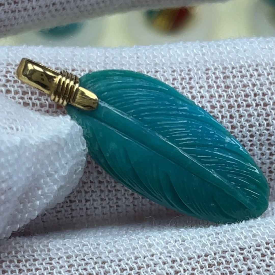 18K金镶嵌绿松石珠宝奇石