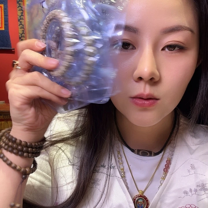 吊坠赞赞赞赞赞赞赞赞