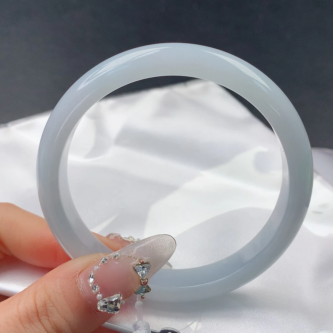 翡翠手镯未镶嵌29正60