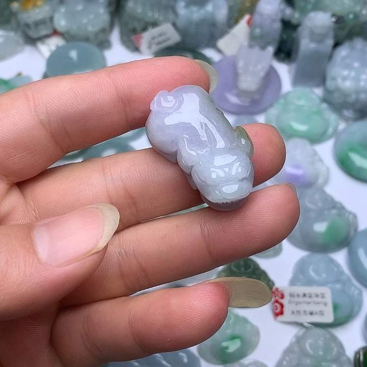 翡翠未镶嵌颈饰天然翡翠