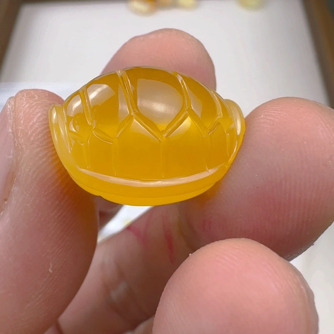 未镶嵌琥珀珠宝奇石精品俄料2.07克