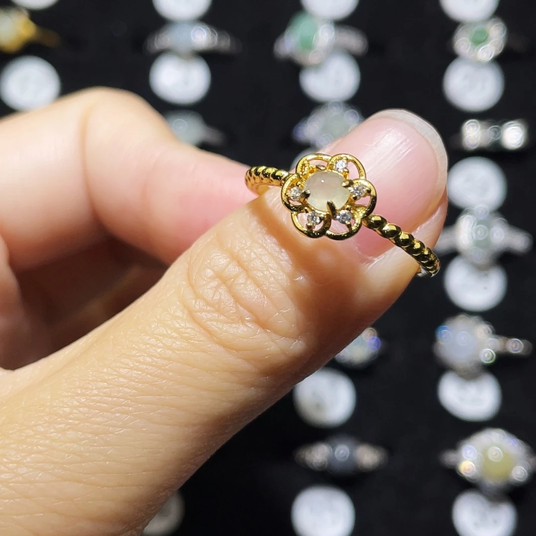 翡翠未镶嵌戒指戒指