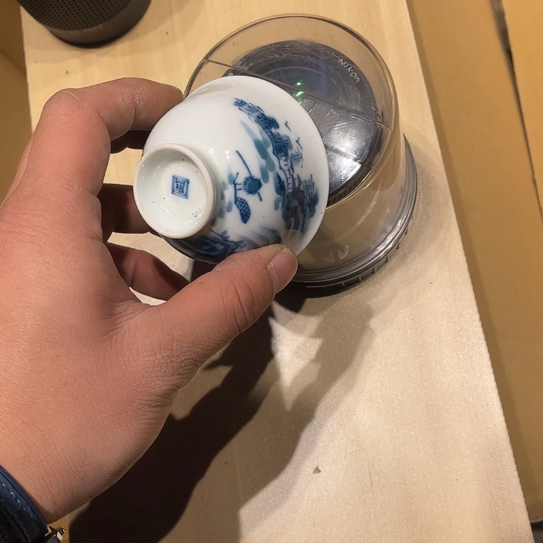 孟***君中古物品，谨慎参拍
