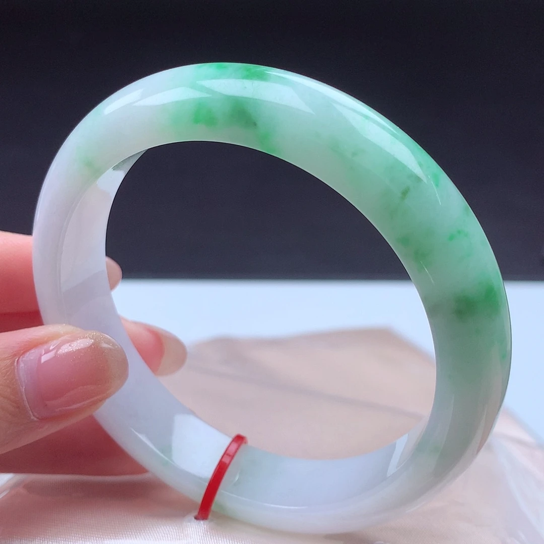 翡翠未镶嵌手镯001857 手镯