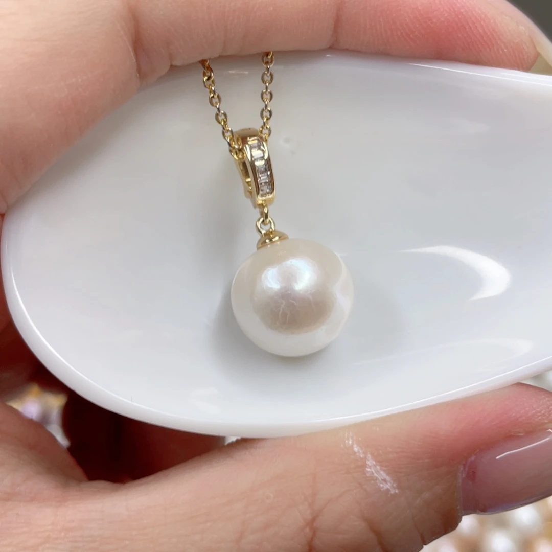 淡水珍珠未镶嵌吊坠(赠链)